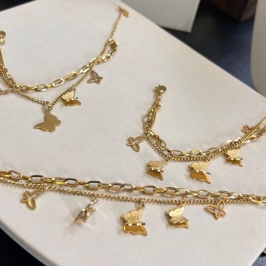 Pulseira Borboletas - Aço com Banho de Ouro