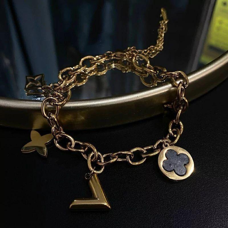 Pulseira Elos Pingentes -  Aço Inox com banho de Ouro