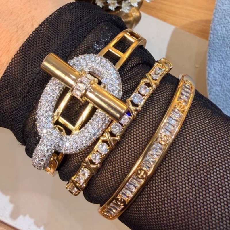 Bracelete Cravejado - Banho de Ouro